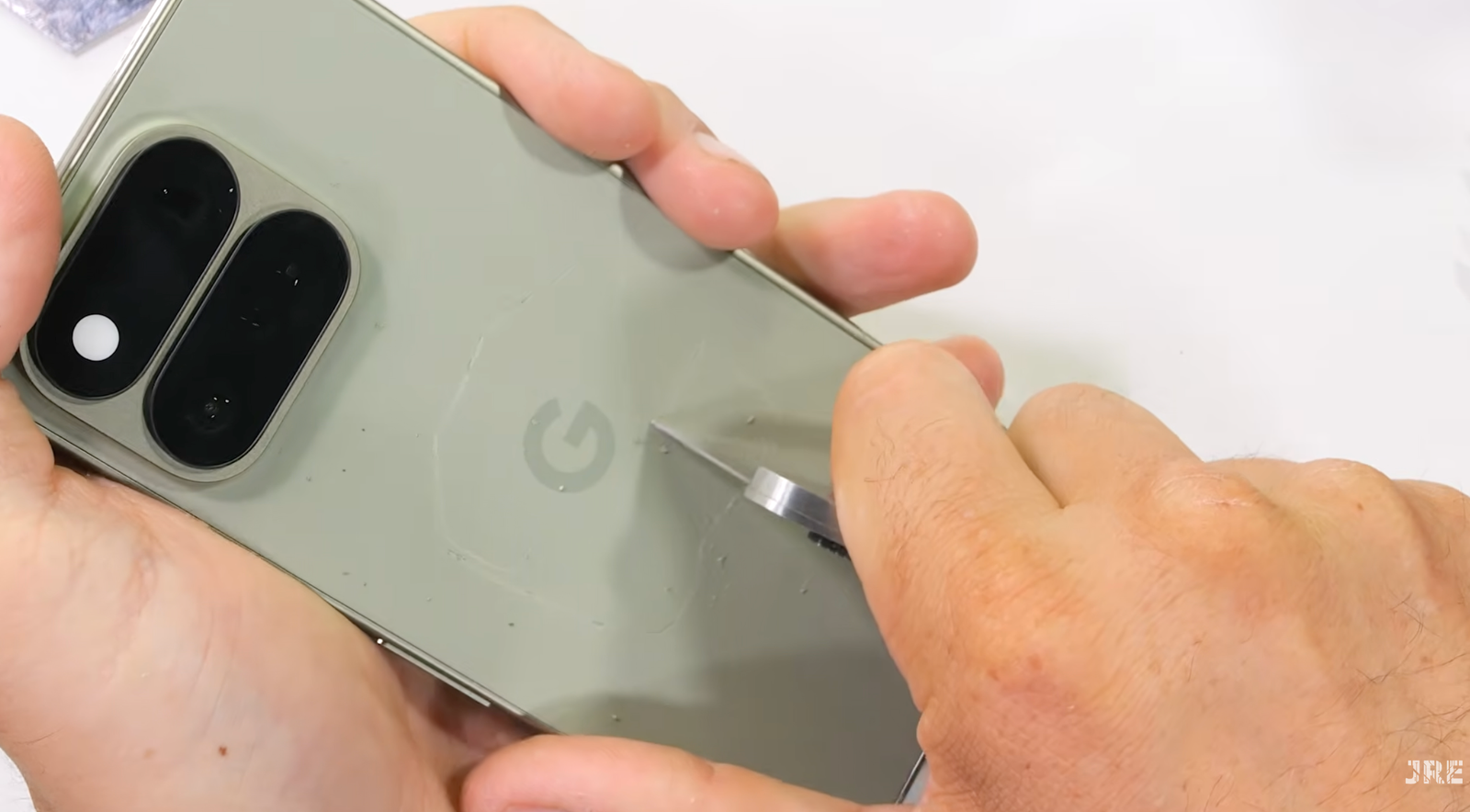 Pixel 11 Pro Fold: pruebas de durabilidad y test de resistencia