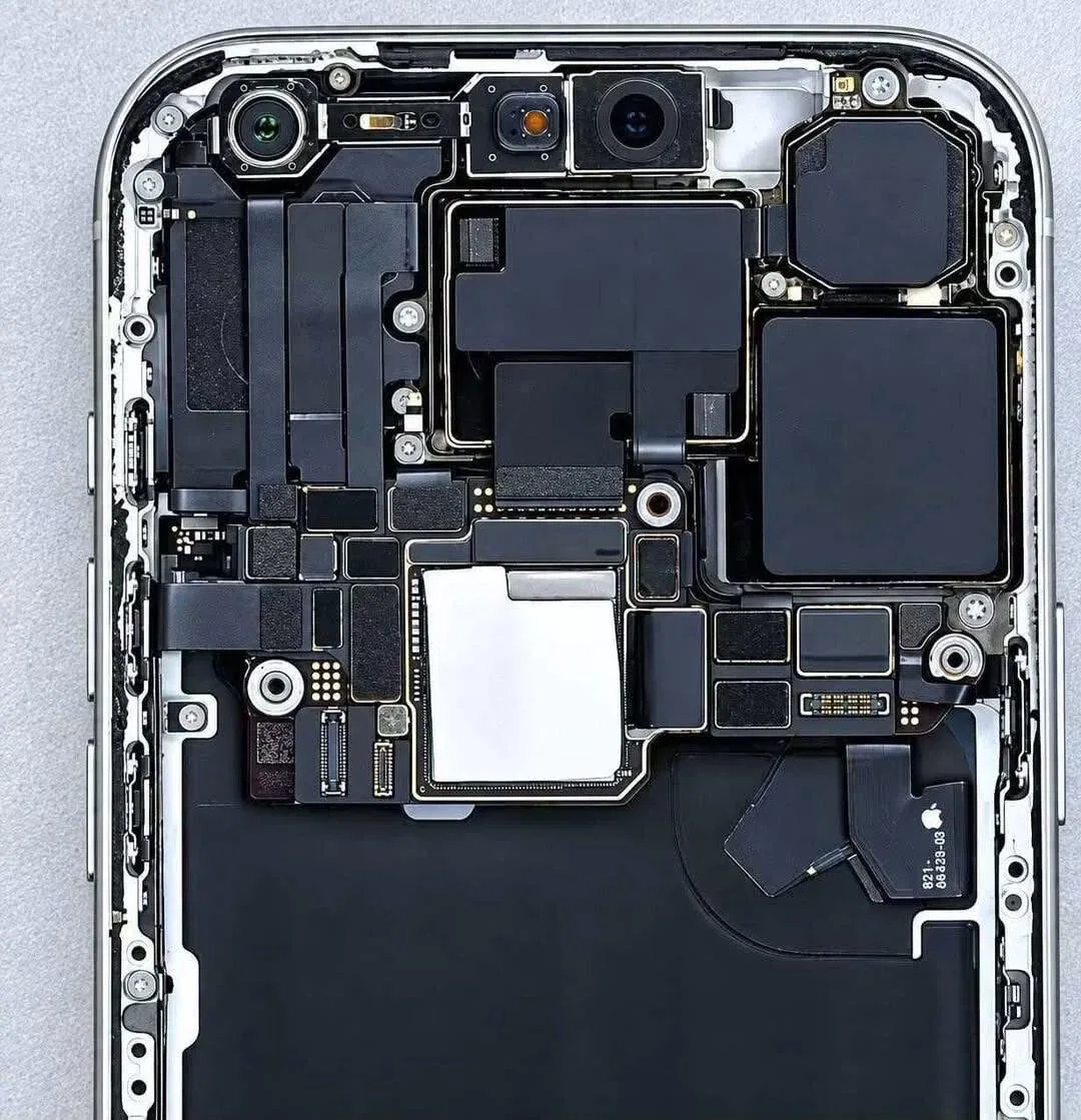 iPhone 18 Pro: la cámara de Face ID bajo la pantalla y sus dilemas