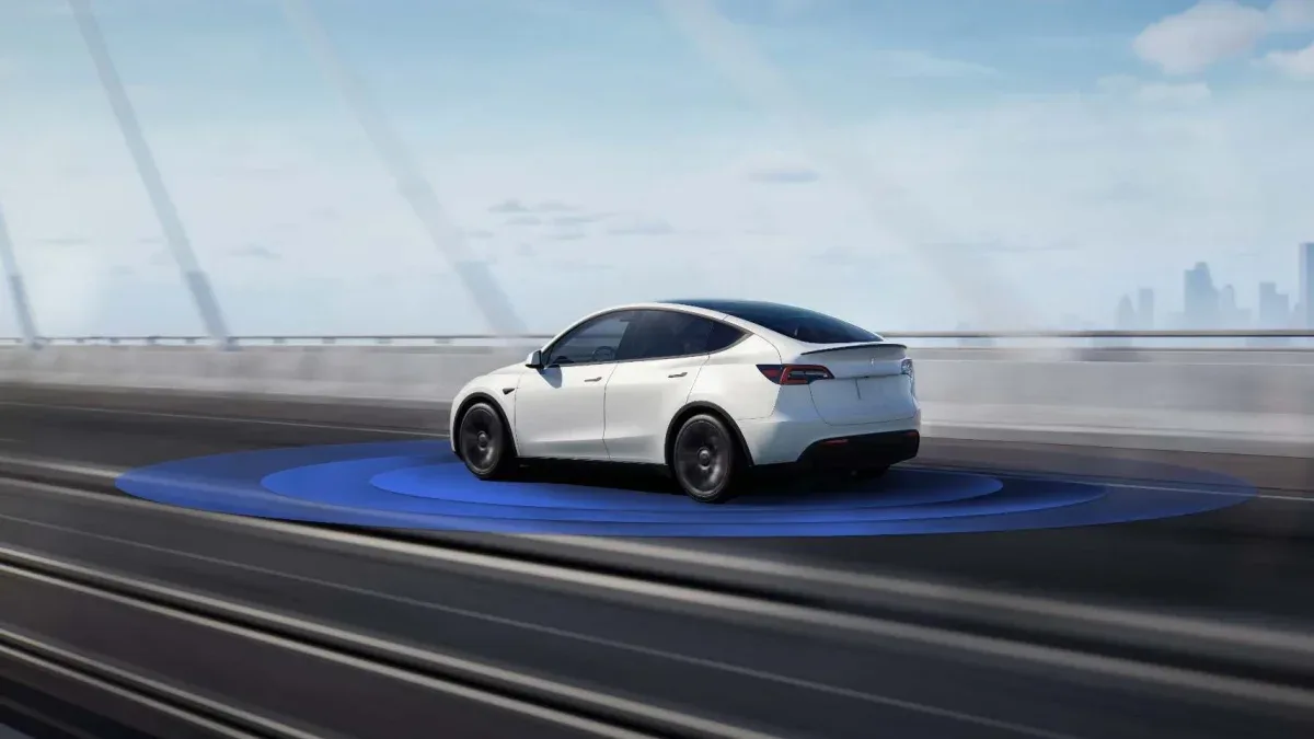 Tesla FSD en Europa: Eslovaquia se suma y ya son nueve